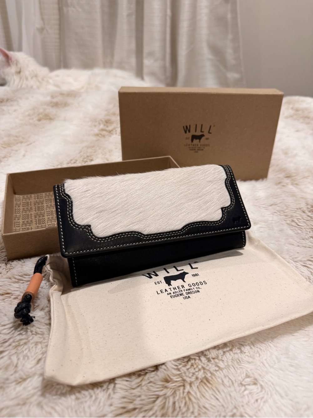 Will Leather Goods Haircalf Classic Continental Wallet Black/White NIB